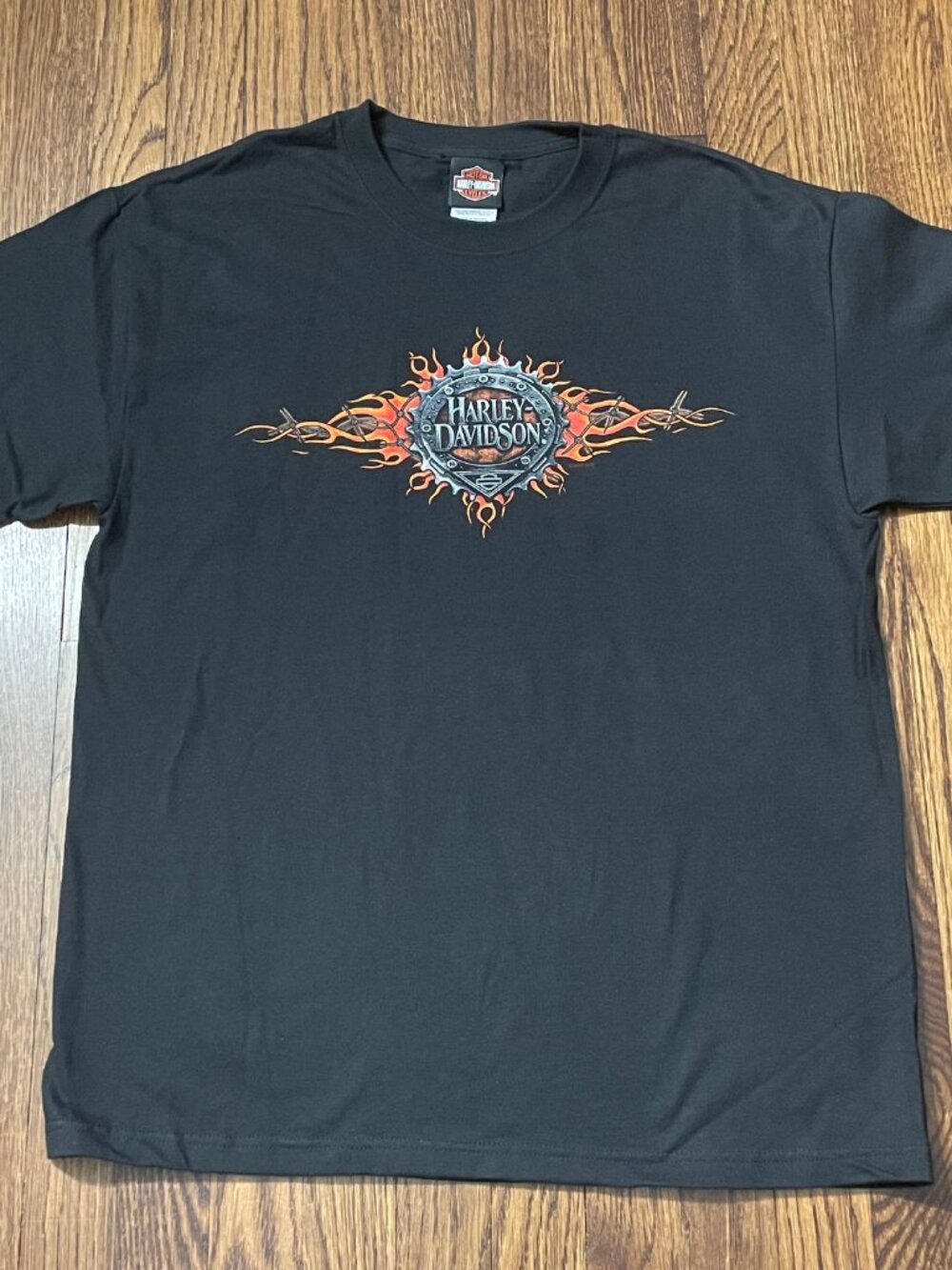 Harley Davidson T-Shirt 2006 Mens Large Black Flame Bar & Shield USA Made Y2K